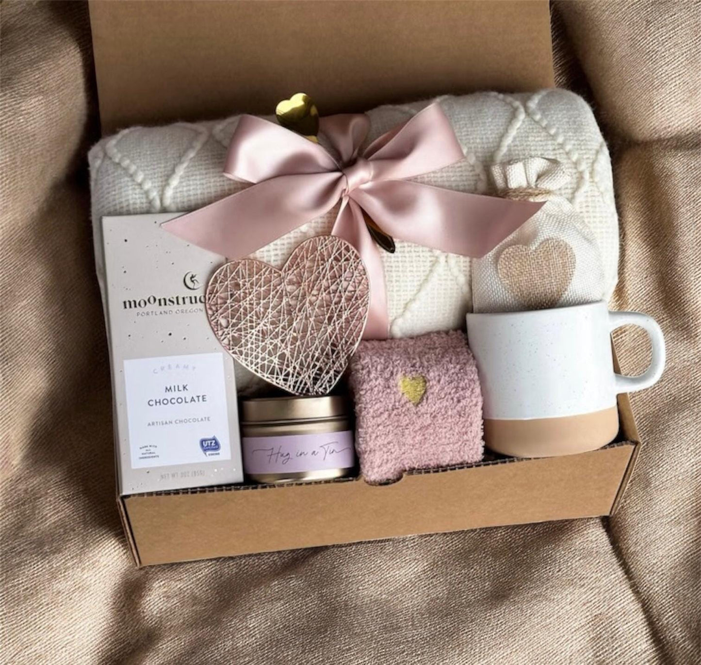 Classy Gift Basket for Women , Cozy Gift Box with Blanket, Socks, Candle , Self Care Gift Box, Care Package, Gifts for Her for Any Occasion