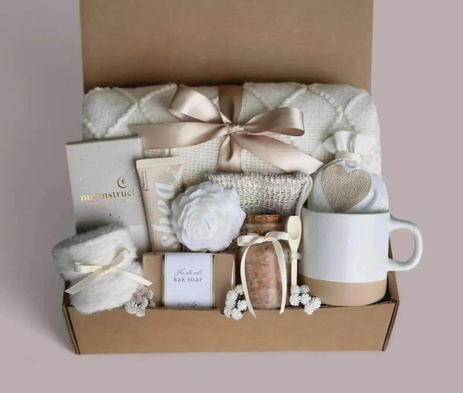 Hug In A Box, Encouragement Gift, Mom Gift Set, Hygee Gift Box, Thinking Of You Box, Cozy Care Package, Self Care Basket, Blanket Gift Box